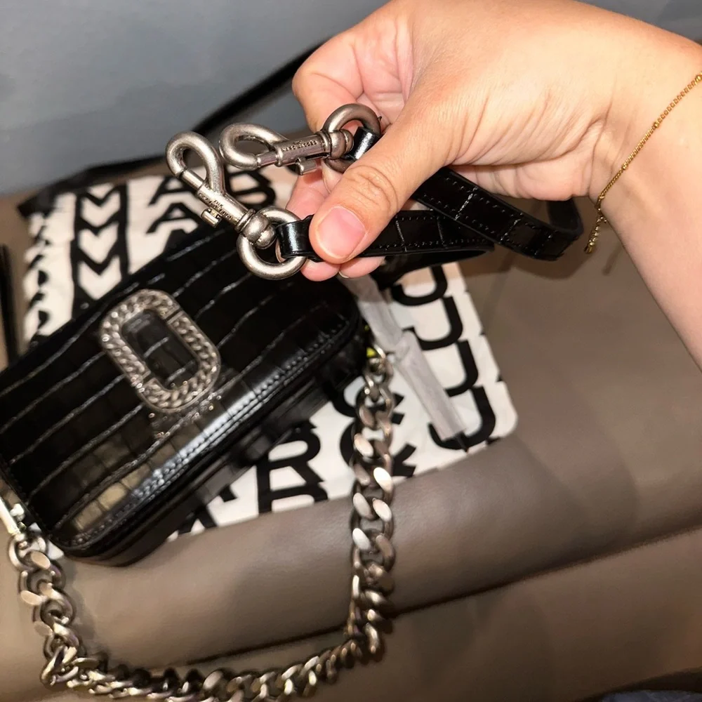 SALE❗️RARE THE MARC JACOBS SNAPSHOT CROC EMBOSSED BAG CHAIN &LEATHER STRAP - Picture 8 of 17